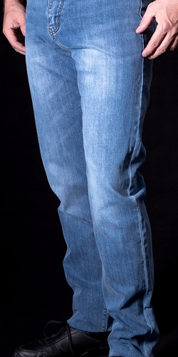 Светлые джинсы Montana #72